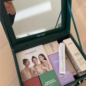 Demaf Skincare Set with Mirror routine serum